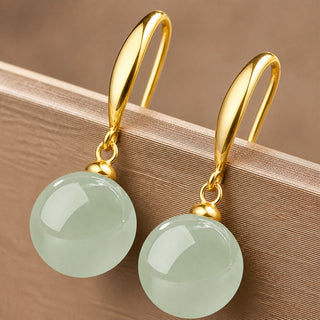 Anmutige Jade-Orb-Ohrringe
