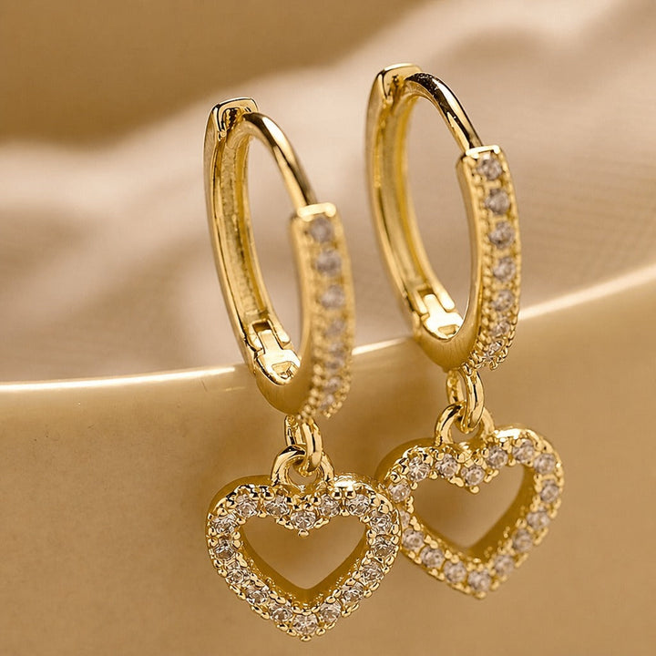 Anmutige Herz-Charm-Ohrringe