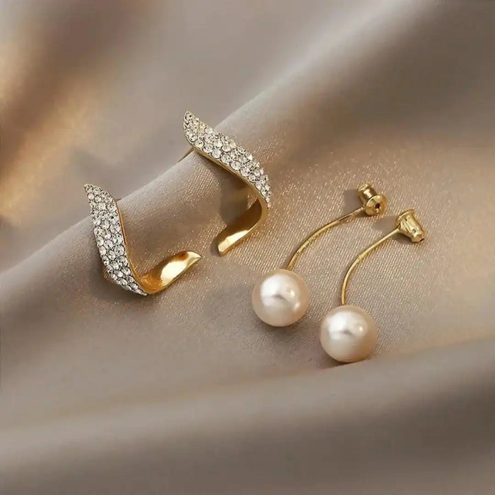 Elegante Goldohrringe mit Perlen-Tropfen