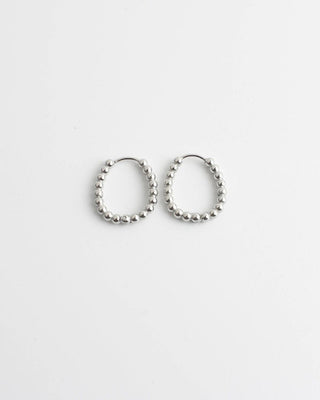 Auffällige Dotted Hoop-Ohrringe