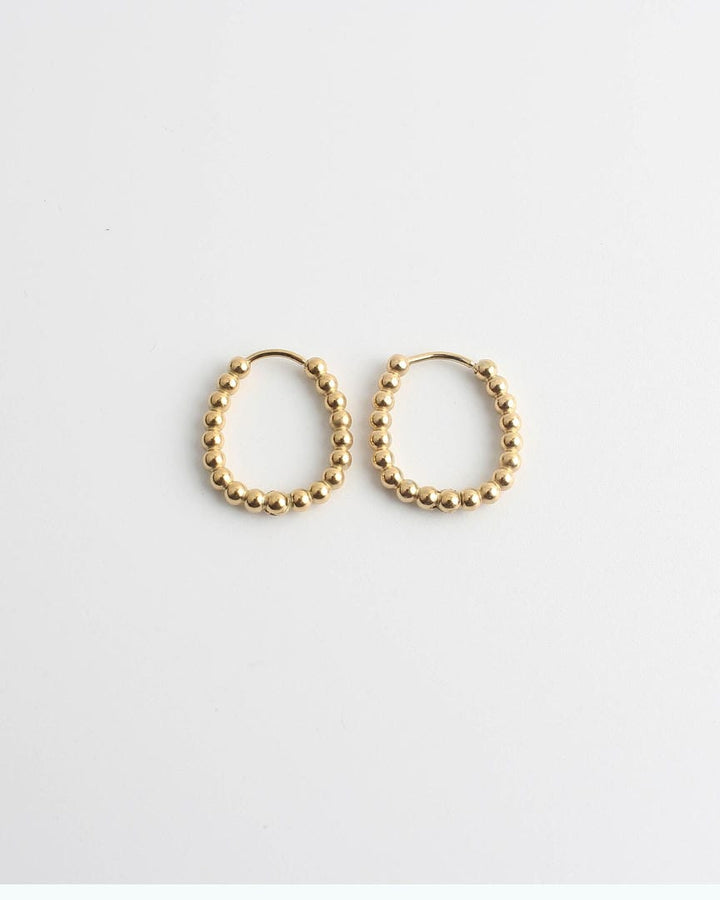 Auffällige Dotted Hoop-Ohrringe