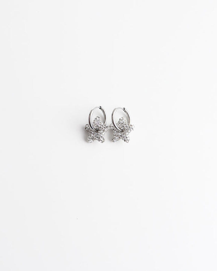 Toned Pave Star Creolen Ohrringe