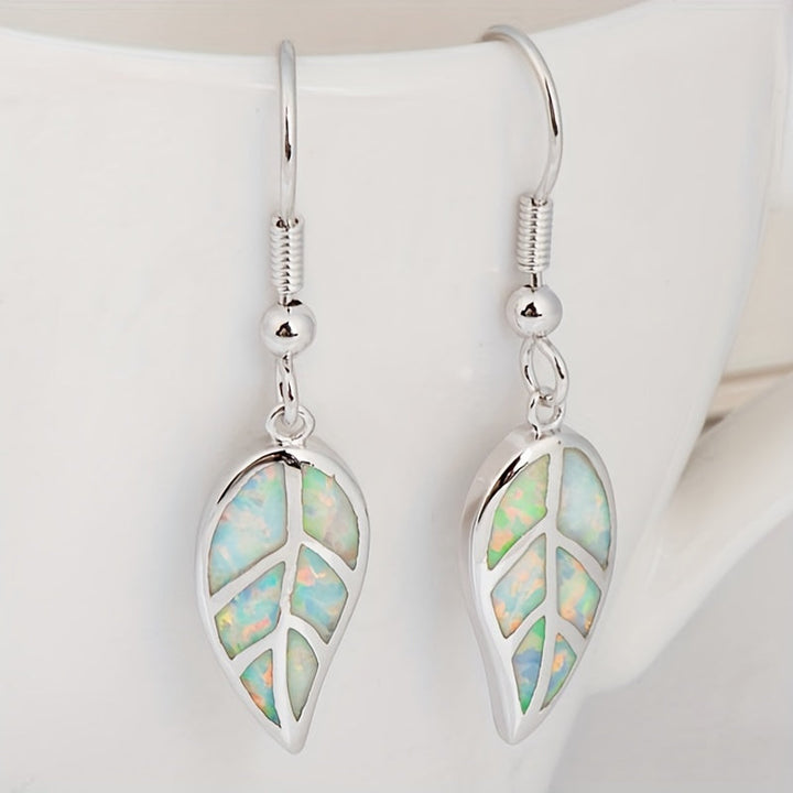 Minimalistische Boho-Blatt-Einlegeohrringe