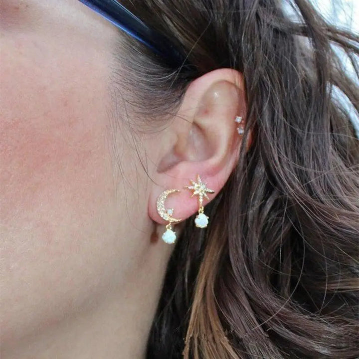 Himmlische Opal-Gold-Ohrringe