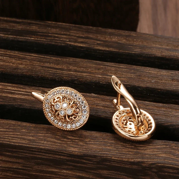 Exquisite ovale Perlen-Hoops Ohrringe