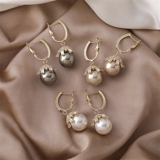 Elegante Malia Perlen-Ohrringe