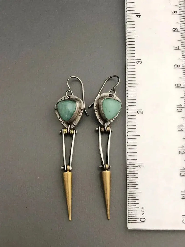 Vintage Ohrringe mit Naturstein