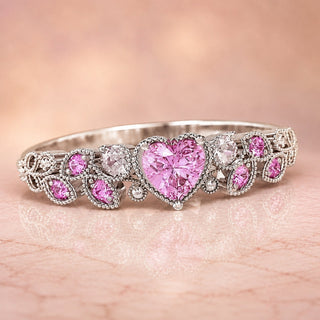 Herzschliff-Ring mit Edelstein