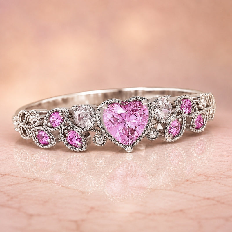 Herzschliff-Ring mit Edelstein