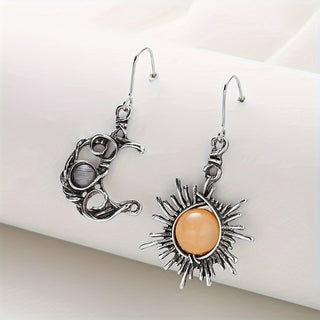 Sonnen- und Mond-Opal-Ohrringe
