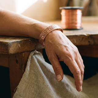 Holz- und Kupferarmband
