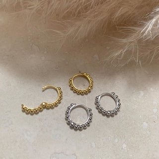 Gelenkige Bubble-Ohrringe in Gold oder Silber