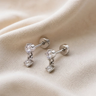 Minimale Piercing-Steckerohrringe