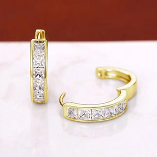 Goldene Kristall-Hoop-Ohrringe